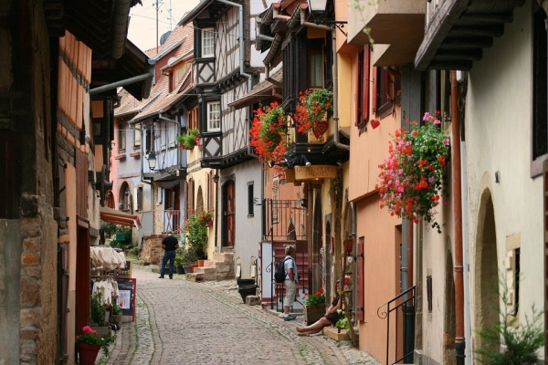 ismerkedés elzászban találkozó nő aix- les- bains
