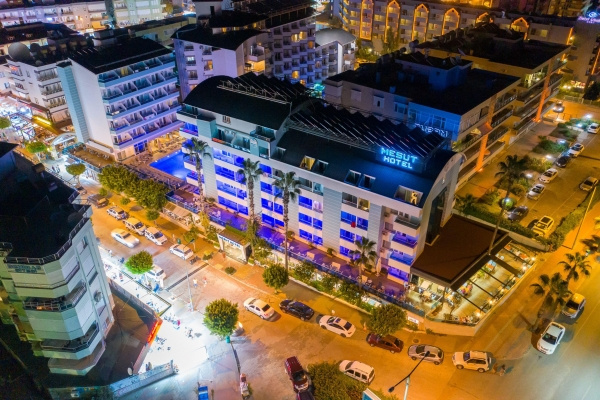 MESUT HOTEL ****