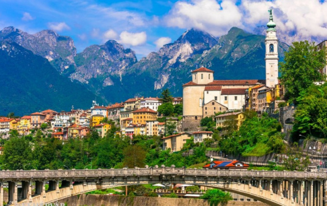 A Bellunói-Dolomitok és Velence I.