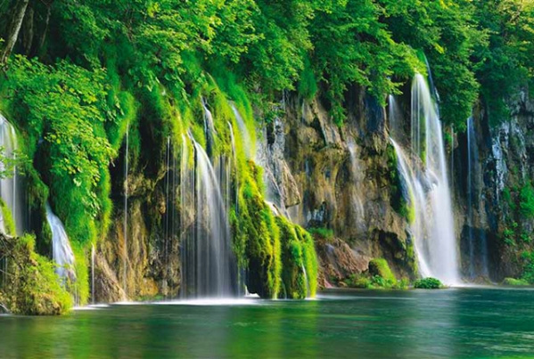 Buszos utazás a Plitvicei-tavak Nemzeti Parkba 2022
