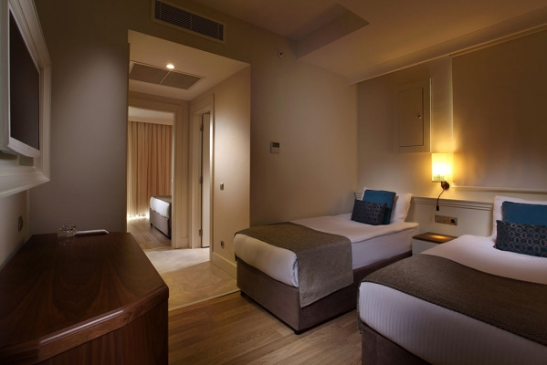 Diamond Elite Hotel16+ **** AI, repülővel