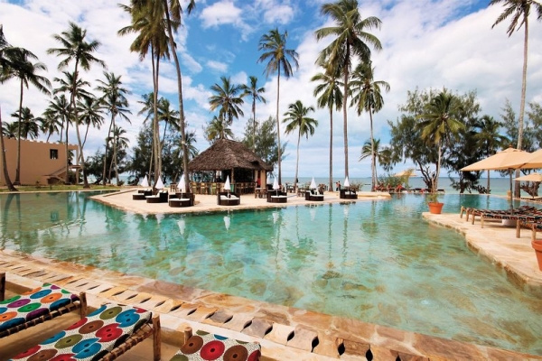Zanzibar Bay Resort**** AI, repülővel