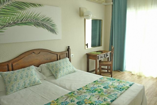 Hotel San Fermin*** FP, repülővel