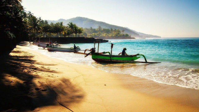 Kalandozás és tengerparti pihenés Bali szigetén