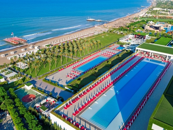 ADAM AND EVE HOTEL *****