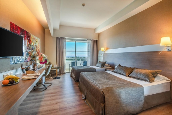 Concorde Deluxe Resort *****