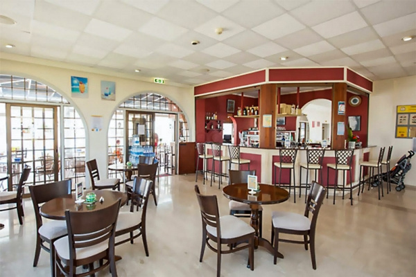 Cosmelenia Hotel Apartments