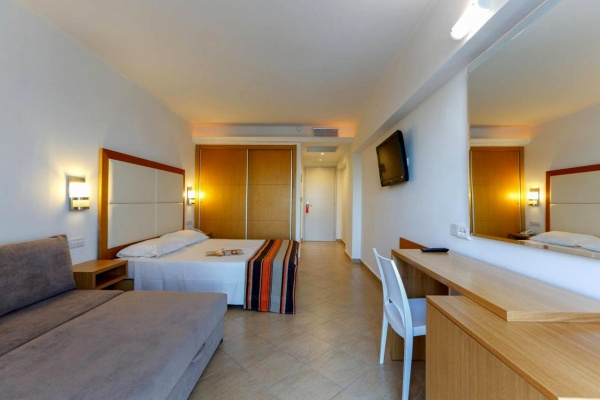 Sun Palace Hotel
