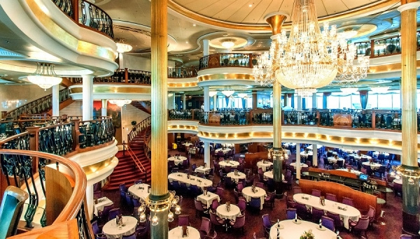 NYUGAT-KARIBI KIRUCCANÁS - 5 éjszakás hajóút, Adventure of the Seas