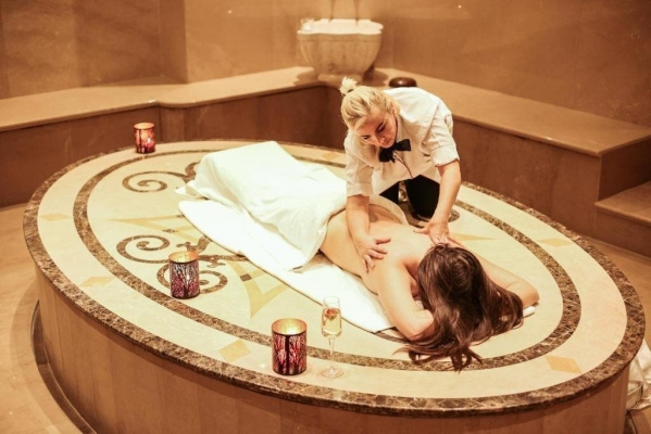 Epidamn Boutique and SPA ****