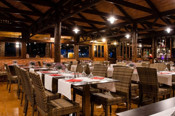 Hotel HL Miraflor Suites ****