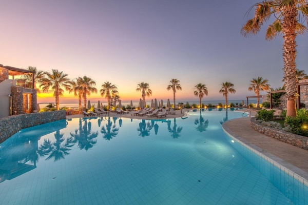 Ikaros Beach Luxury Resort & Spa *****, Görögország