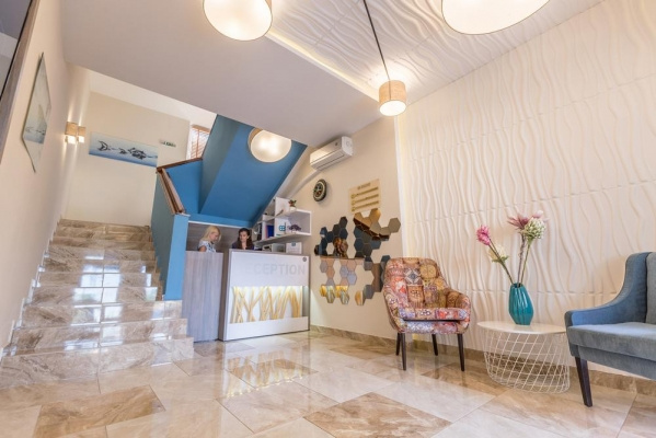 Boulevard Boutique Hotel **