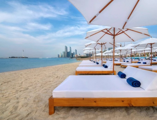 Radisson Blu Hotel  Resort Abu Dhabi Corniche *****