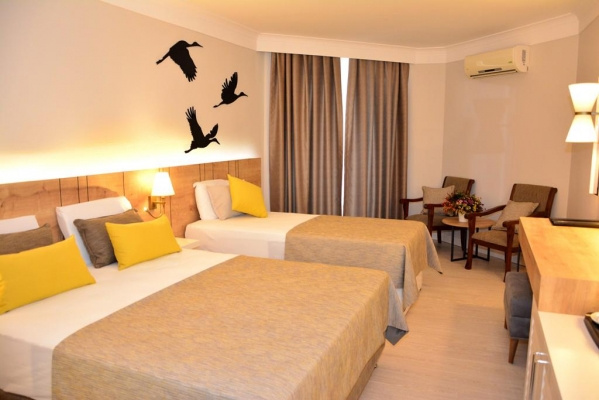 Nova Park Hotel *****