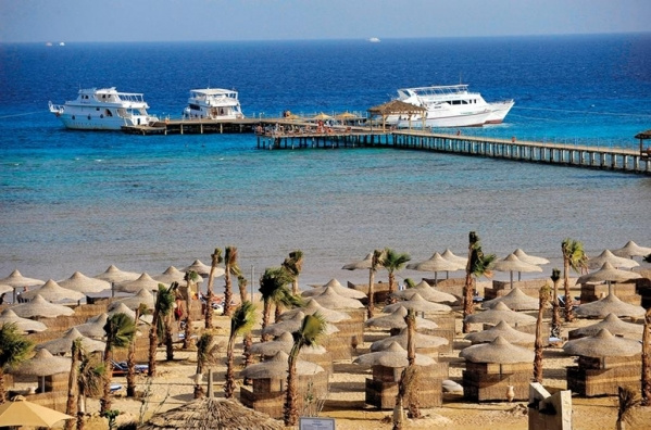 Amwaj Beach Club Abu Soma ****