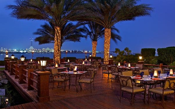 Dubai / Hilton Ras Al Khaimah Beach Resort *****