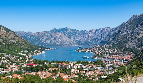 Nyaralás Montenegróban programokkal