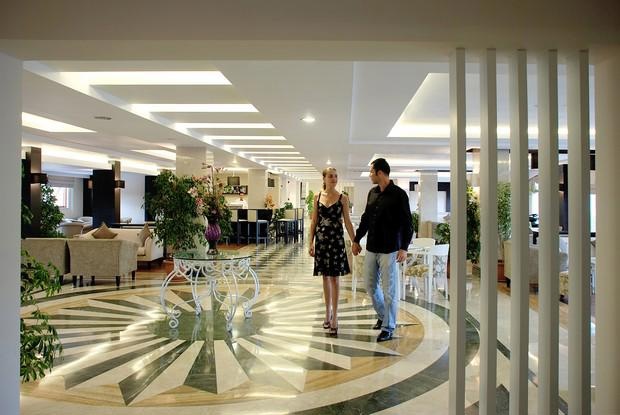 Monachus Hotel And Spa