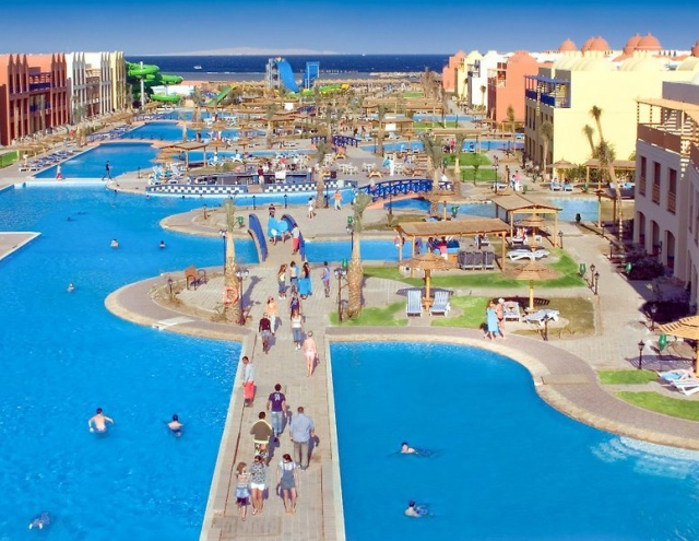 Titanic Beach