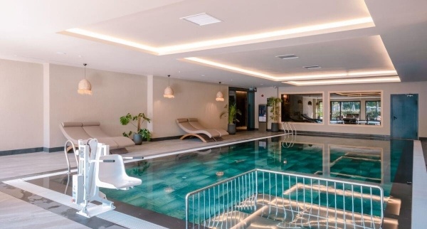 LIU RESORT *****