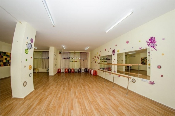 Crown Fort Club **