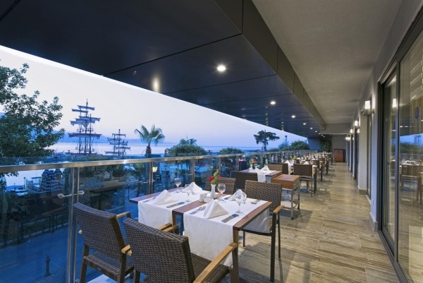 Kaptan Hotel ****