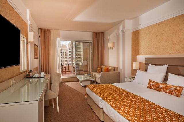 Dreams Sunny Beach Resort & Spa