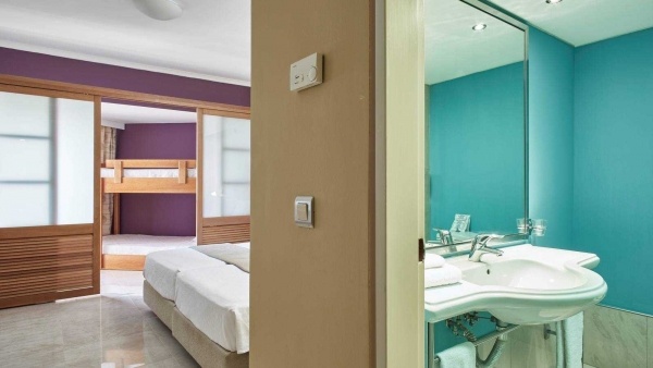 Esperides Beach Hotel