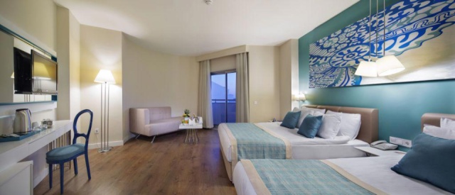 Seashell Resort & Spa Hotel