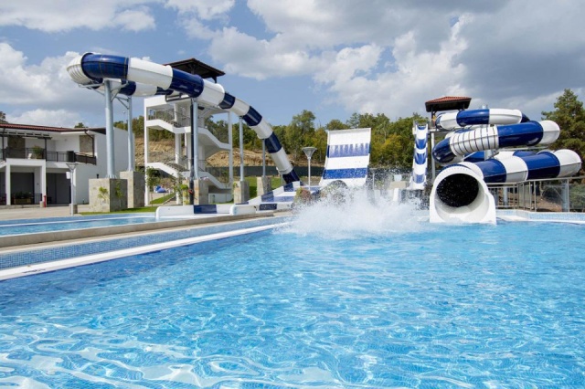 Nevis Resort