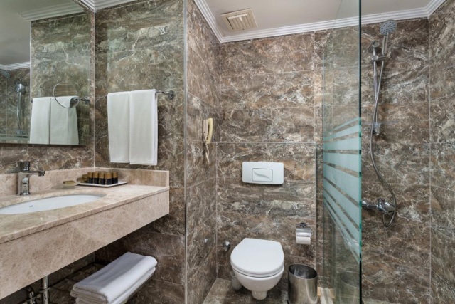 Oz Hotels Incekum Beach Resort
