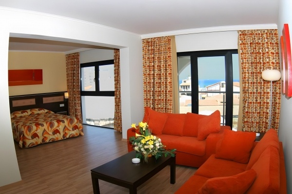 Livadhiotis City Hotel - 6 éjszakás
