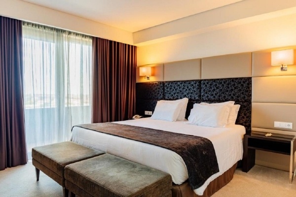 Axis Porto Business Spa Hotel