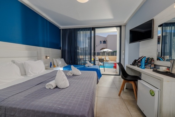 Blue Aegan Hotel & Suites