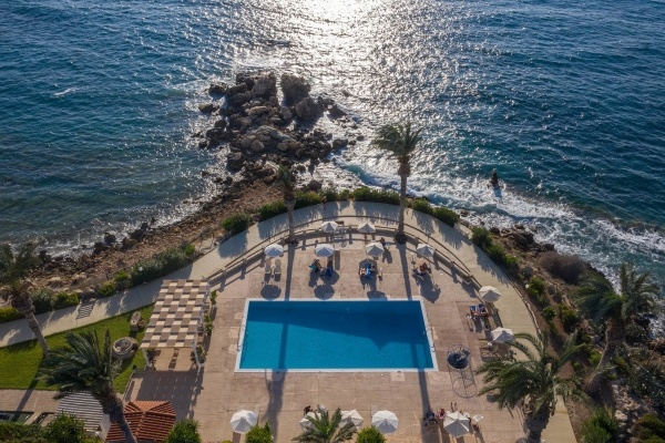 Vrachia Beach Hotel & Suites (Adults Only)