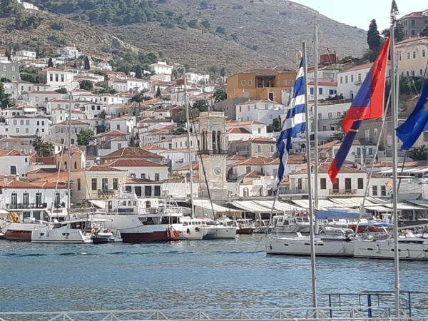 ANTIK GÖRÖG NAGYKÖRUTAZÁS - Athén, Korinthosz, Nafplion, Delphoi a Szarón-szigetek ***