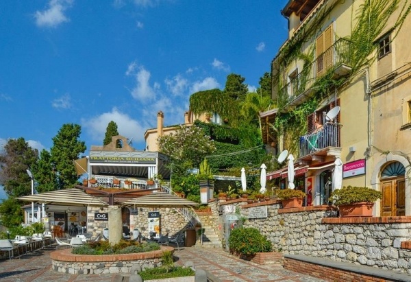 NYÁRBÚCSÚZTATÓ HÉTVÉGE TAORMINÁBAN - Szicíliai varázslat: Siracusa - Catania - Etna - Taormina