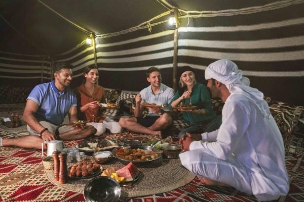 SZILVESZTER AZ EMIRÁTUSOKBAN ****