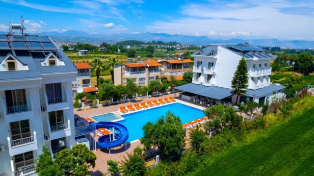 Side Azalia Garden ***