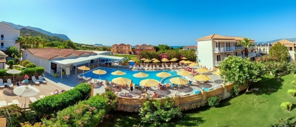 CAVO D´ORO ****