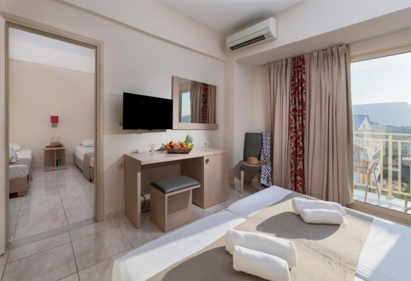 Marilena Hotel ****
