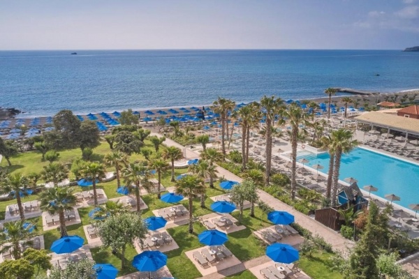 Esperides Beach Resort Hotel ****