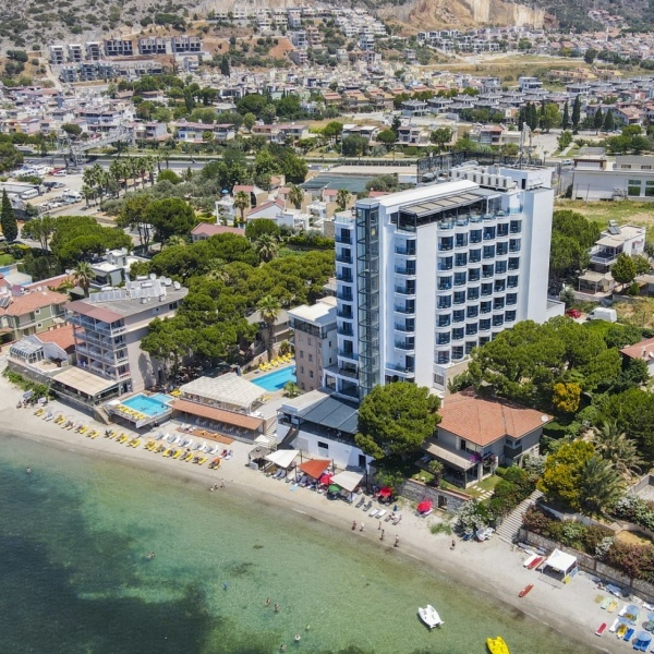 Signature Blue Resort***** (Busz)