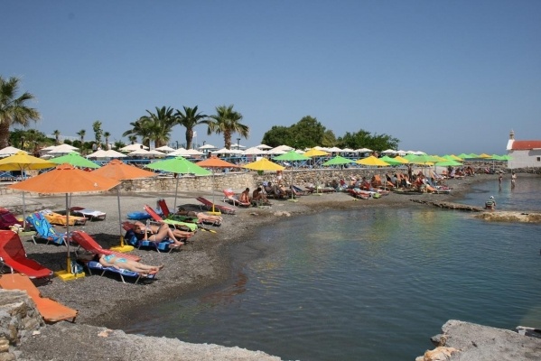 Eri Beach ****, Görögország