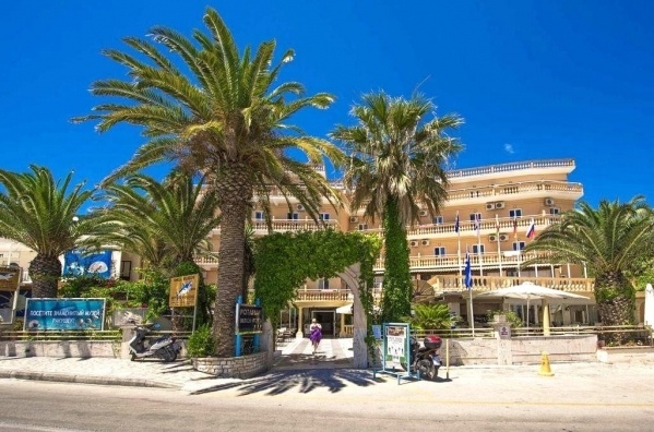 POTAMAKI BEACH  ***