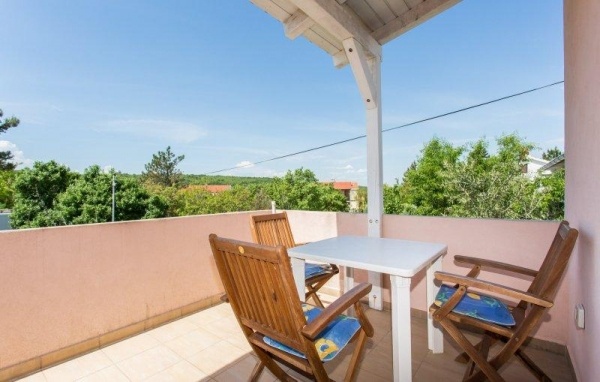 CONNY & MARIA APARTMAN
