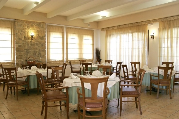 HERSONISSOS MARIS ****