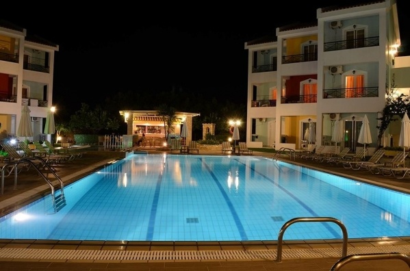 MAISTRALI HOTEL ****