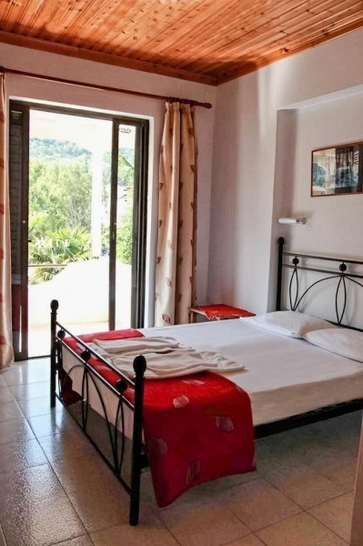 VILLA MAKIS **